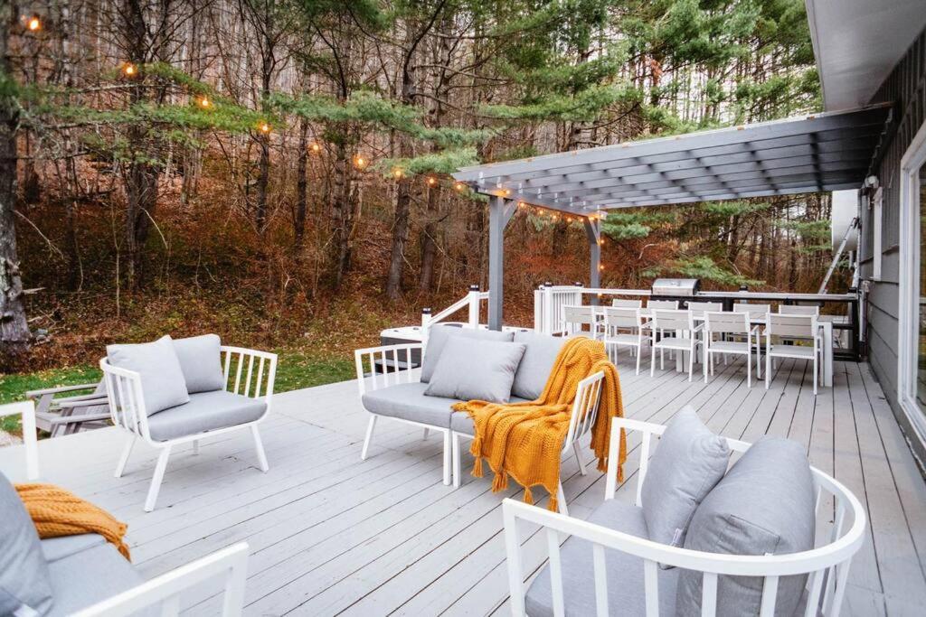Prattvilla -Catskill -Mountain Escape 5 Bedroom ,3 Bath With Hot Tub Prattsville Екстериор снимка