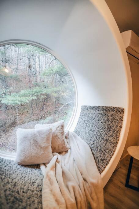 Prattvilla -Catskill -Mountain Escape 5 Bedroom ,3 Bath With Hot Tub Prattsville Екстериор снимка